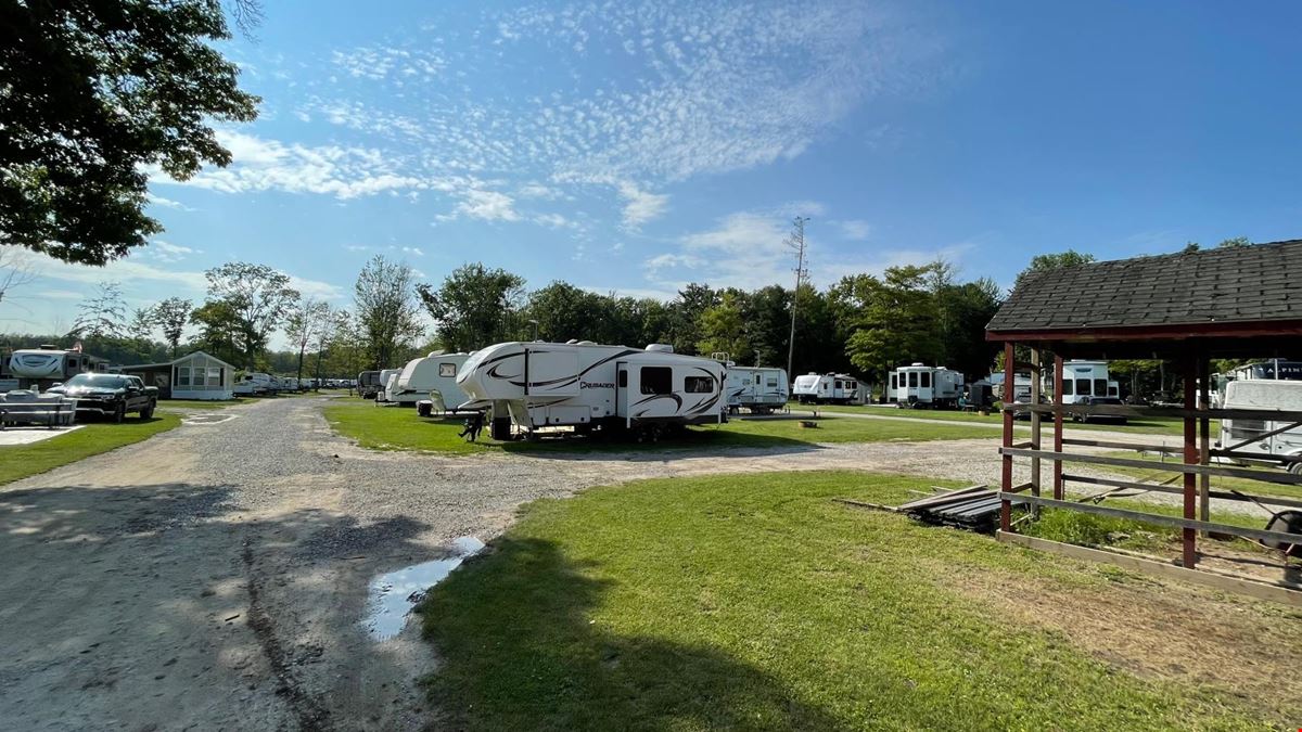 Pointe Au Gres Marina & Campground 