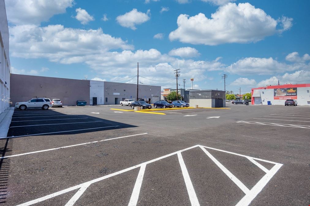 17424 - 17432 Bellflower Blvd, Bellflower CA