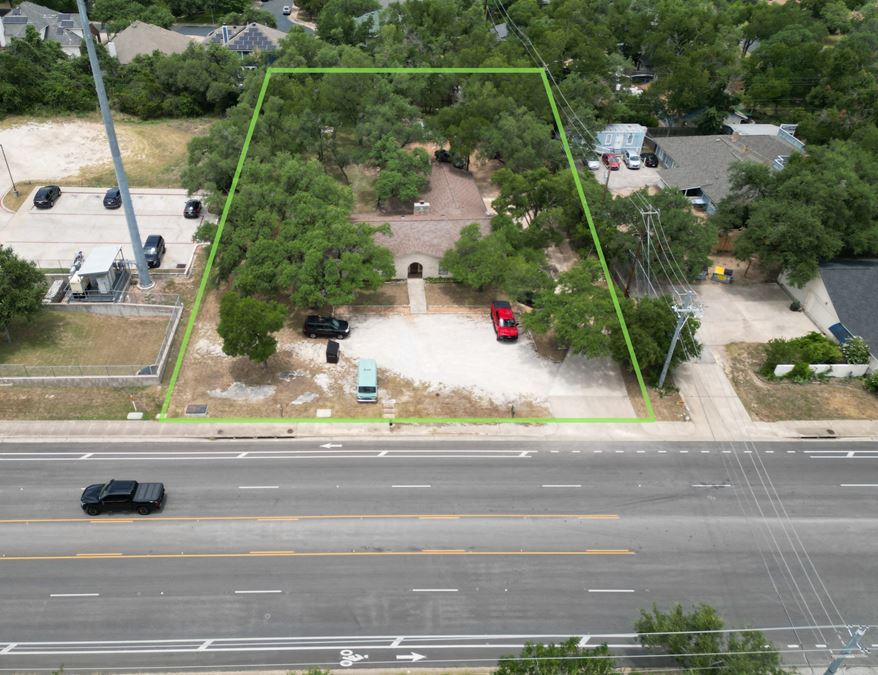 Standalone Office with Yard Space
