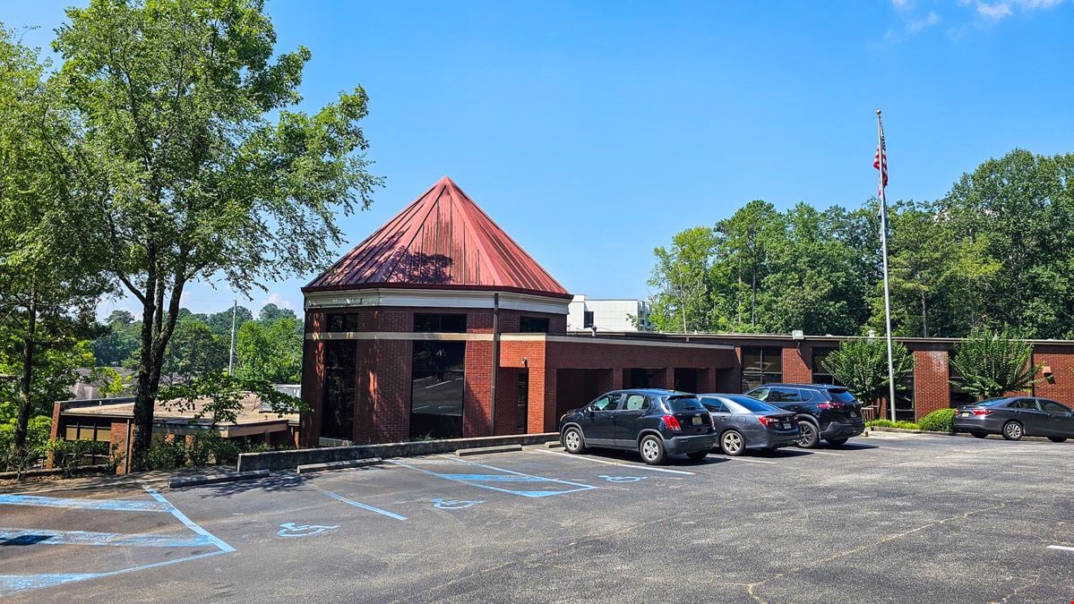 900 Montclair Road