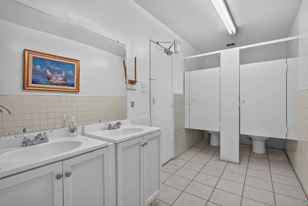 1519 W 139th St, Gardena, CA 90249-2603