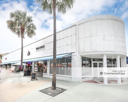 Preview of Retail space for Rent at 801 Lincoln Road