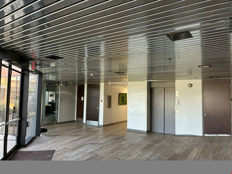 1125 N Porter Ave, Unit 201 