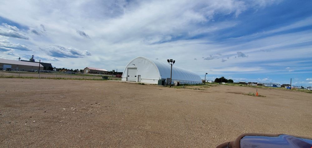 7,000 SQ FT SHOP ON 4.8 Acres In Stanley, ND