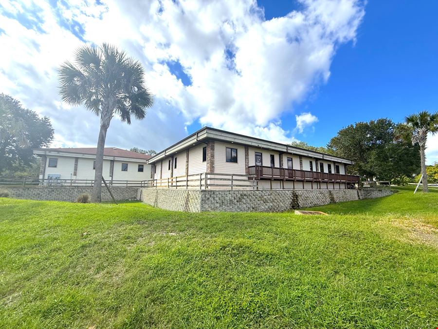 301 Skyline Dr