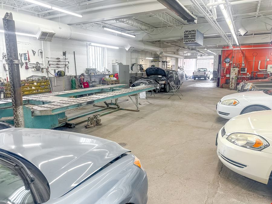Established Auto Body Shop Business For Sale – NE Minneapolis
