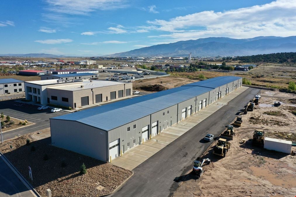 276 N 3325 W