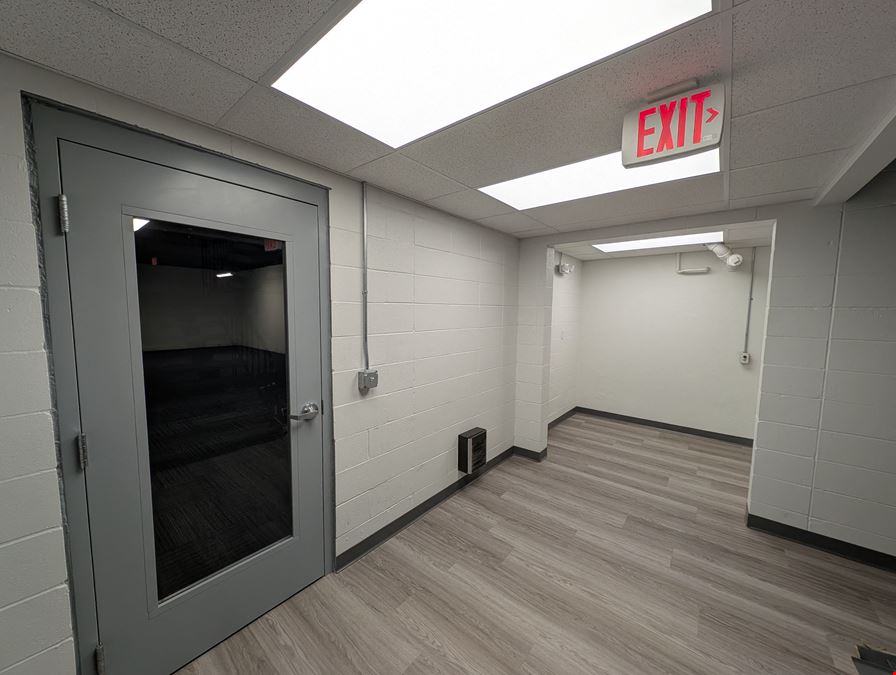 Prime Office / Retail @ Prospect Mall