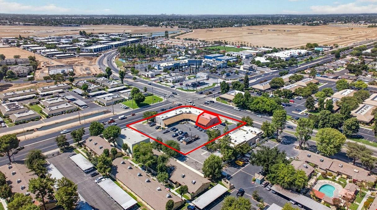 High Exposure Retail Space Available at Strip Mall in Clovis