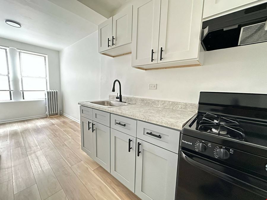 808 W. 76th Street