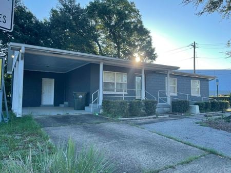 Preview of Office space for Rent at 2400 Beaumont St