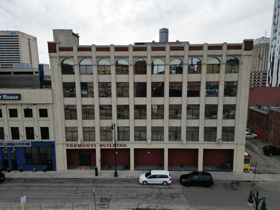 426 Clinton St
