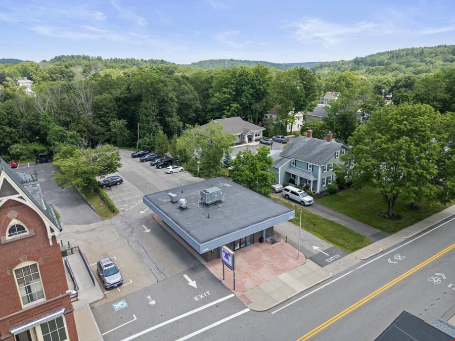 Stand-alone Retail, Office or Restaurant Space for Lease in Merrimac, MA