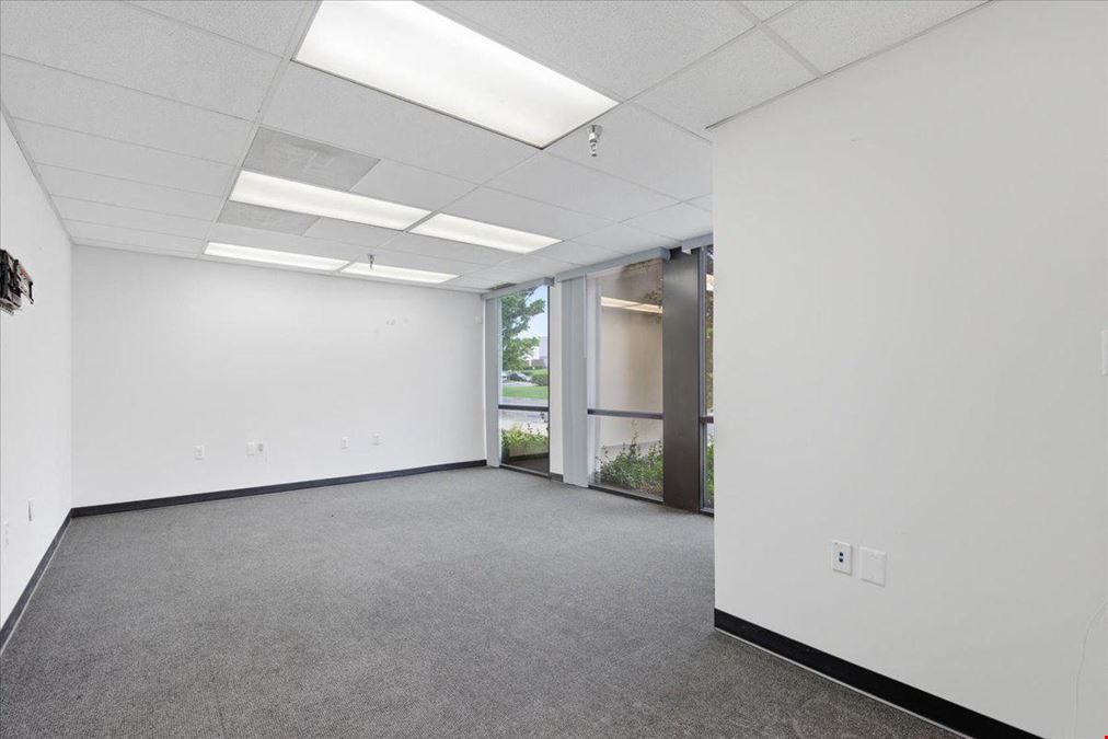 Washington Commerce Center | Units 4 & 5