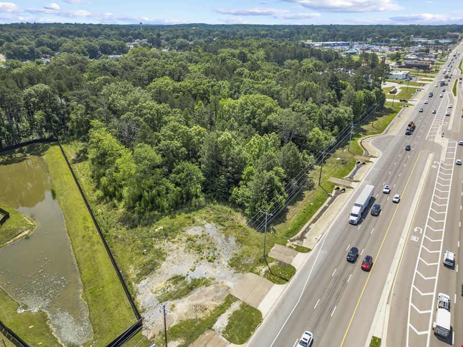 1.47 Acres on HWY 49 in Richland - Adjacent to New QuickTrip