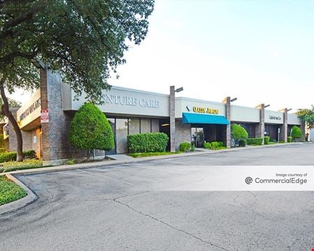 Preview of commercial space at 1720 Northwest Hwy