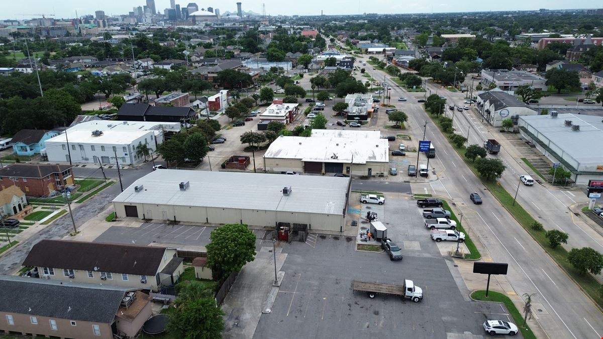 Former Dollar Store For Sublease