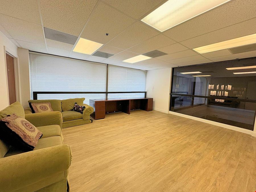 Oakland Park Office Building