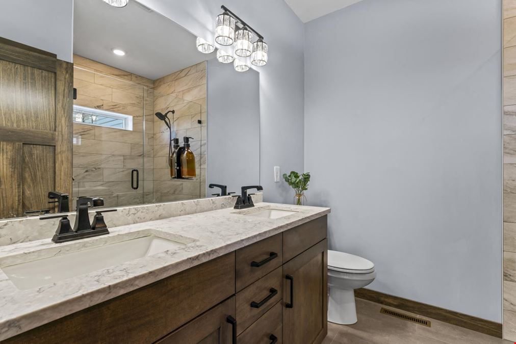 Modern Home in SW Rochester