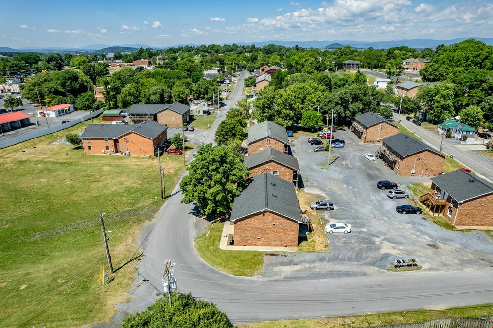 INVESTMENT OPPORTUNITY | FULLY LEASED 15-UNIT APARTMENT BUILDINGS