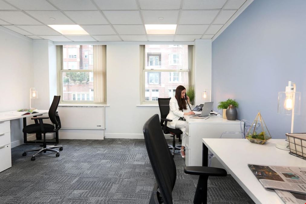 Park Plaza Executive Centre
