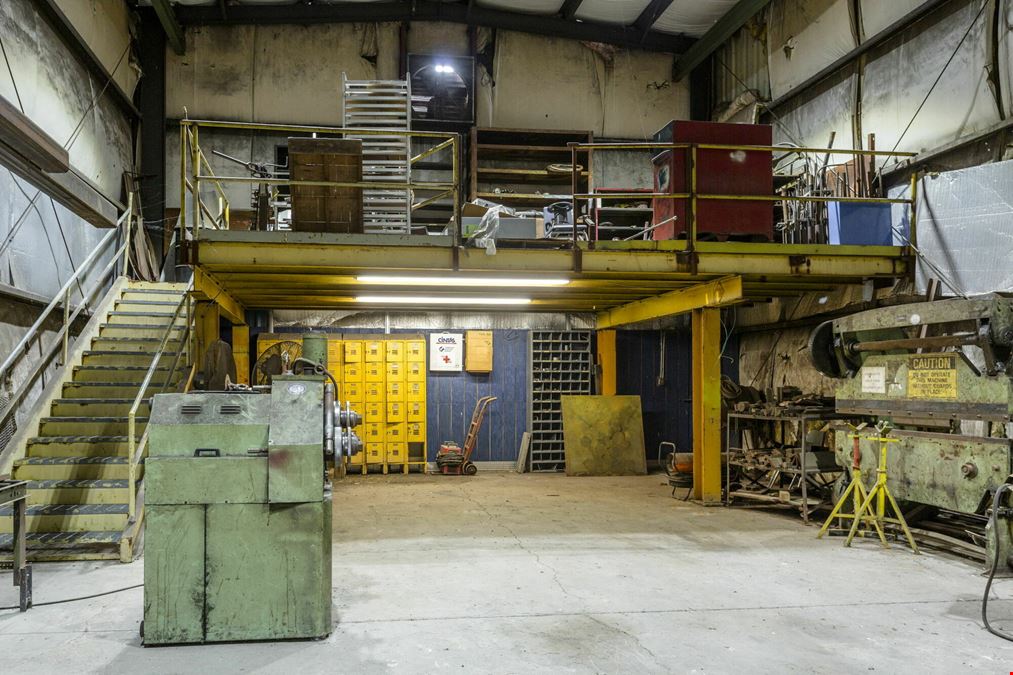 FOR LEASE – Industrial Space Near Merck & MillerCoors