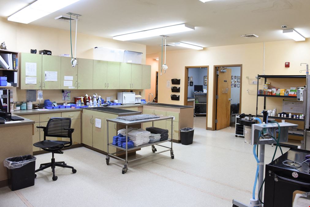 Veterinary Hospital on Veterans Drive