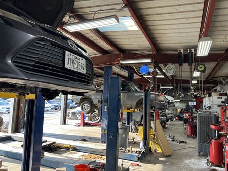 Preview of Industrial space for Sale at 706 East McKinney Street