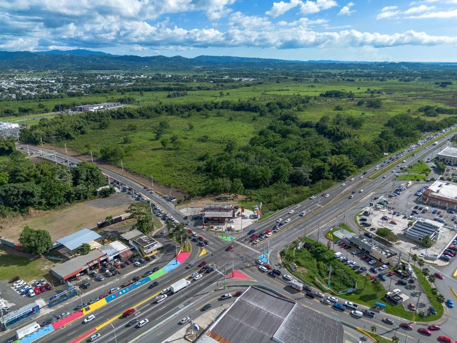 Bo Quebrada Larga, Fincas E y T Anasco