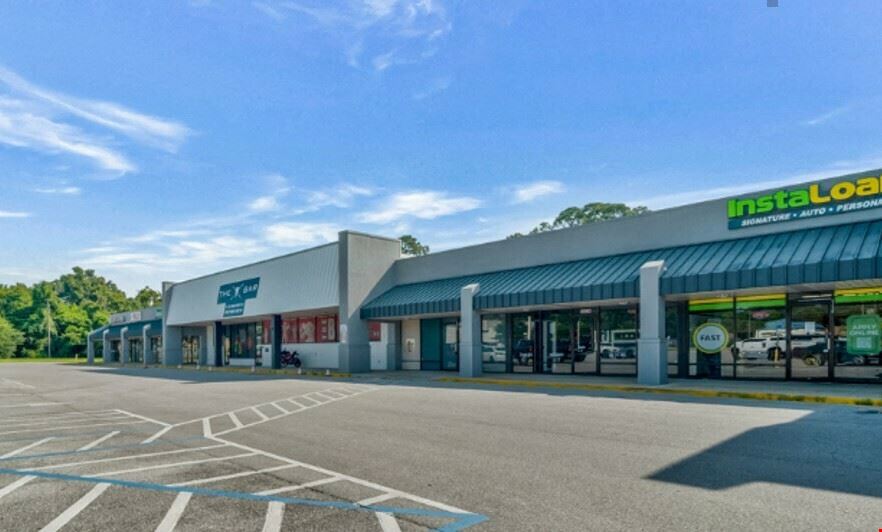 Dogwood Park Shopping Center
