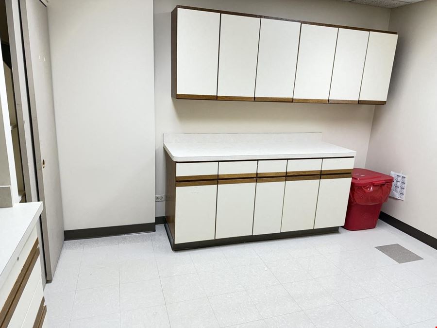 Mona Kea South Professional office