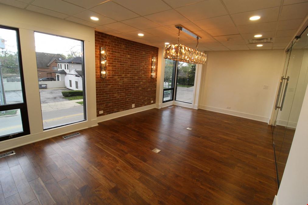 710 N York Rd