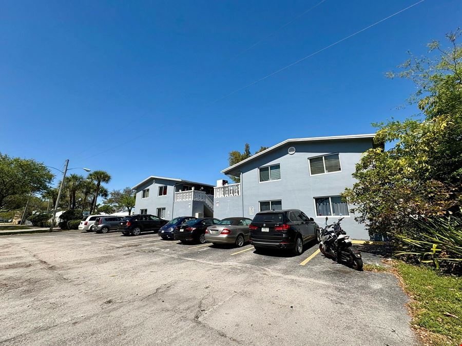 The Apartments at Poinciana Park