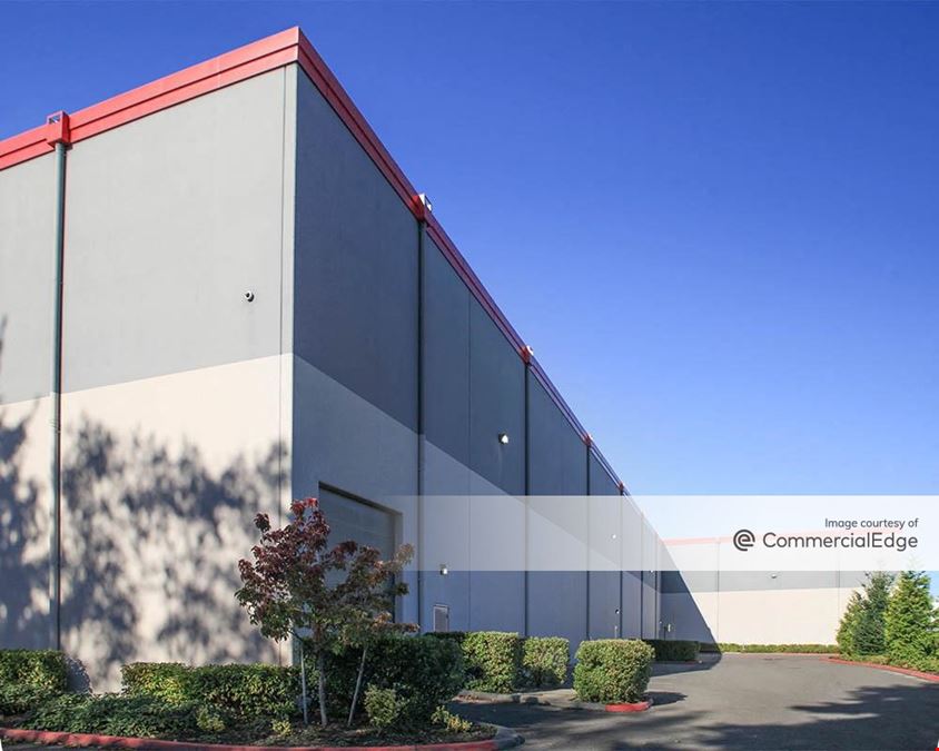 Paine Field Industrial Bldg