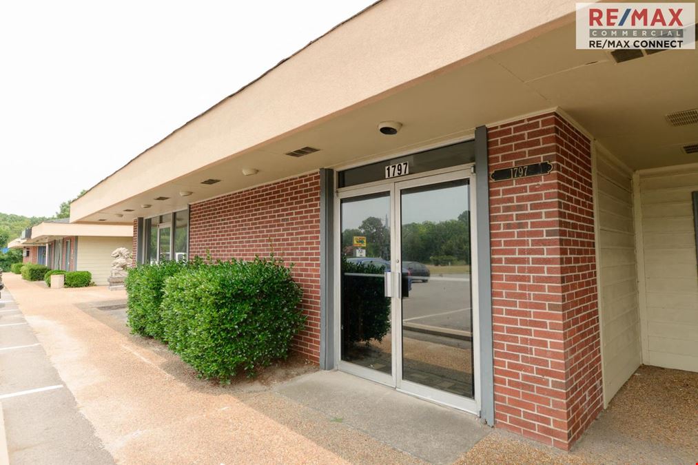 1747-1811 GWMH - The Point Shoppes