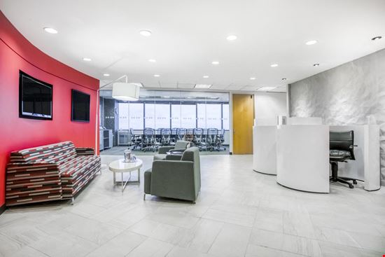 Regus - Columbia Center