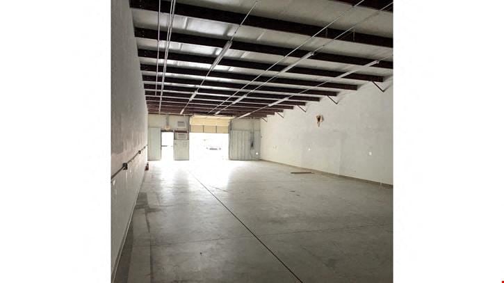 ±2,876-SF Flex Space For Lease at Augusta Arbors