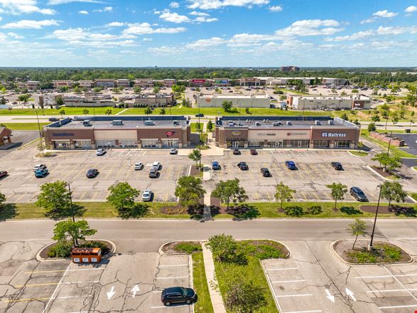 Preview of Retail space for Rent at 3165 Fairlane Dr