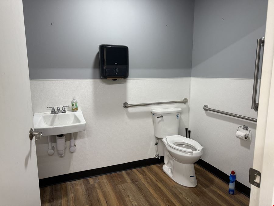 Downtown Greenwood Retail/Office Space