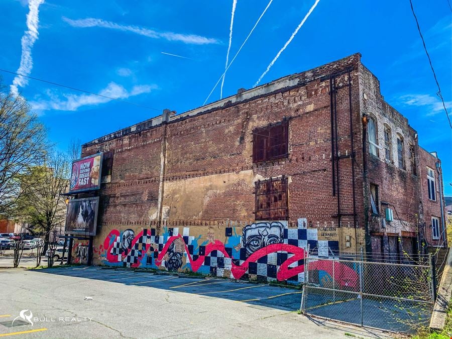 ±10,000 SF Building on Peachtree St | Downtown Atlanta