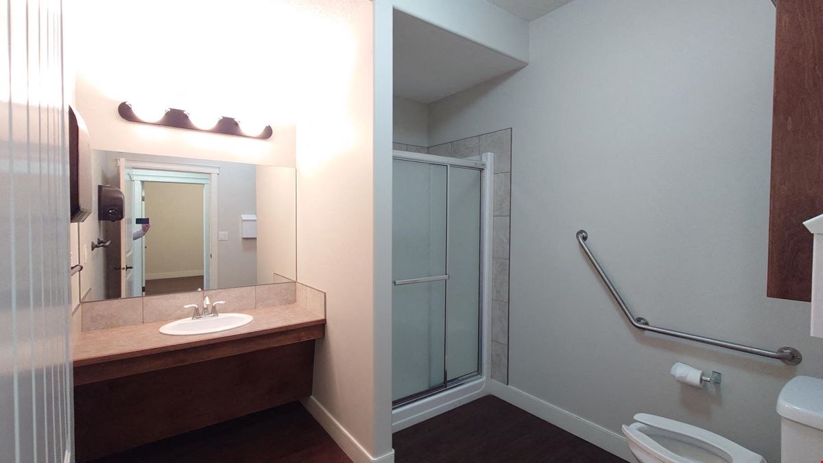 7700 76th Street Close (Building 400)