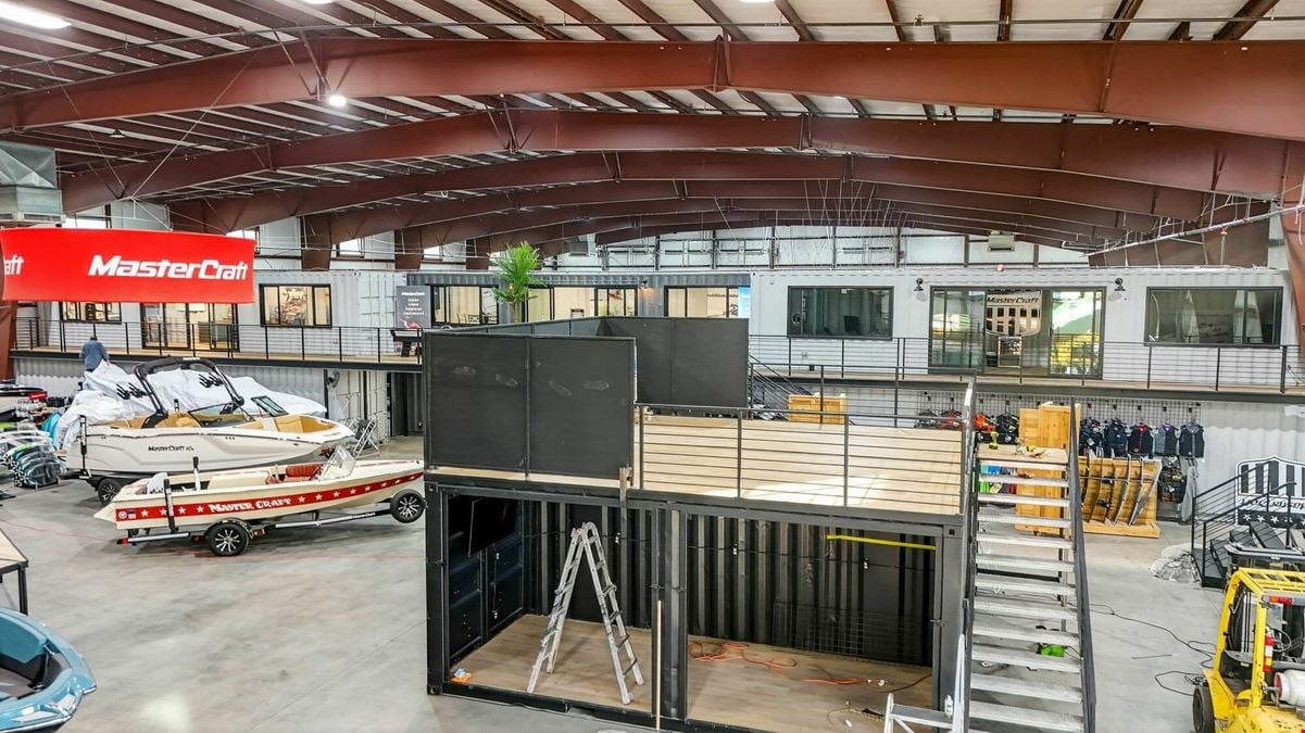Rare Free-Span Industrial | ±27,332 SF | Immediate I-15 Access