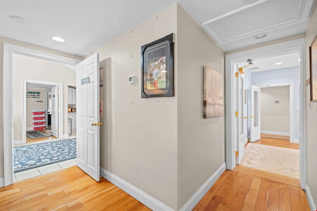 385 South St