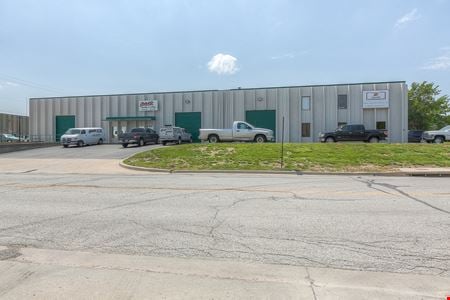 Preview of Industrial space for Rent at 2901-2903 NORTHWEST PLATTE ROAD