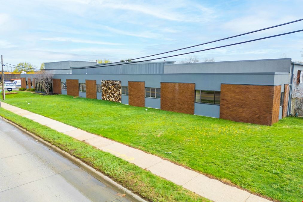 23600 Schoenherr Road
