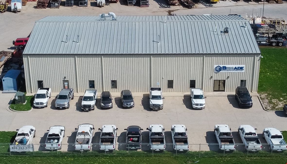 ±10,000 SF Shop | ±3.32 Acre Fenced Concrete Yard