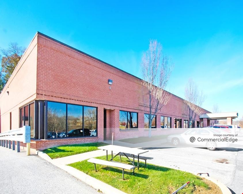 296 & 330 Saint Charles Way