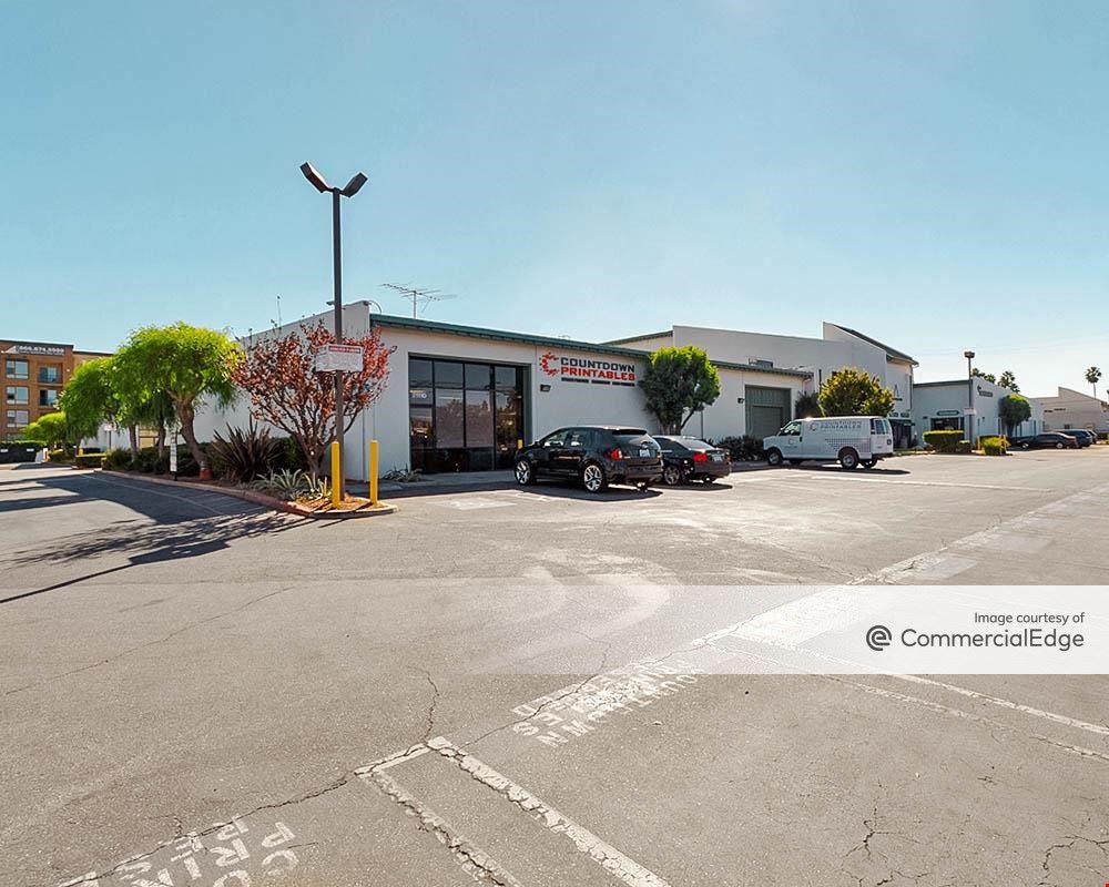 Warner Business Park