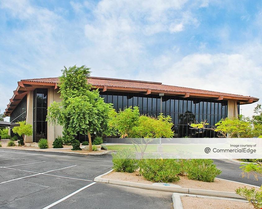 Corporate Center - 4625 South Wendler Drive
