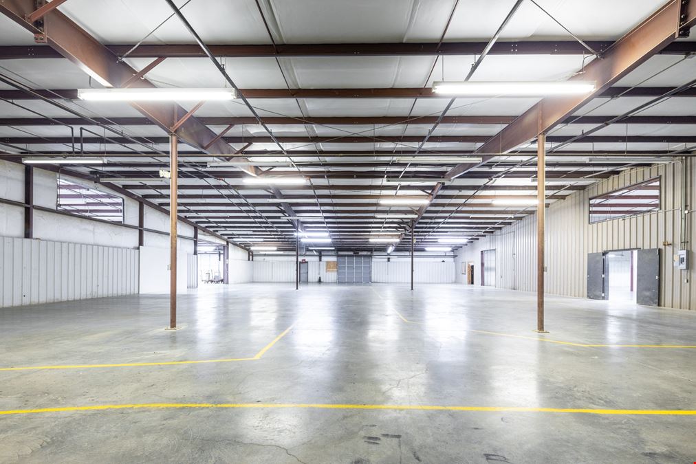 25,000 - 49,750 SF Industrial Building in Nicholasville, KY